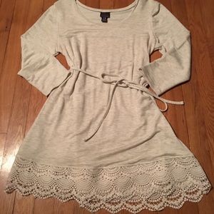 Maternity top or tunic